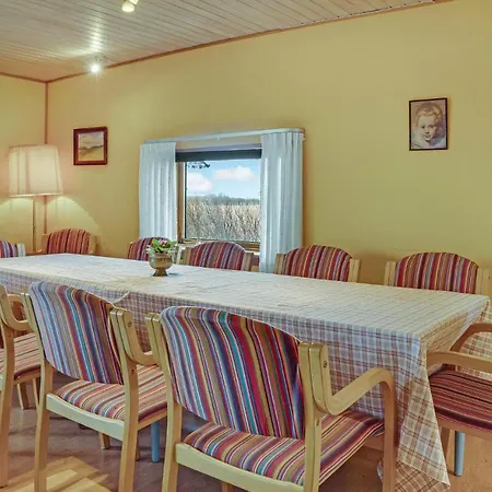 Gorgeous In With House A Panoramic View *